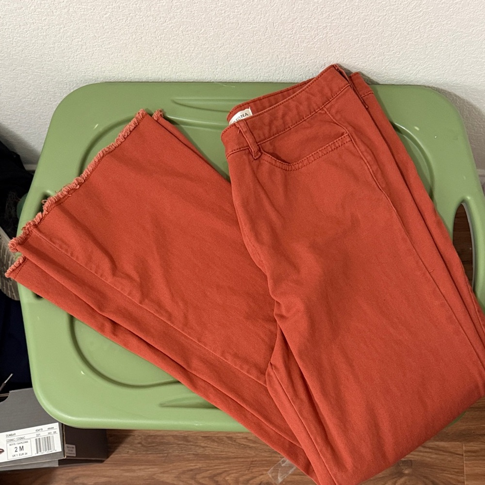 Versona Rust Pants - Picture 3 of 6